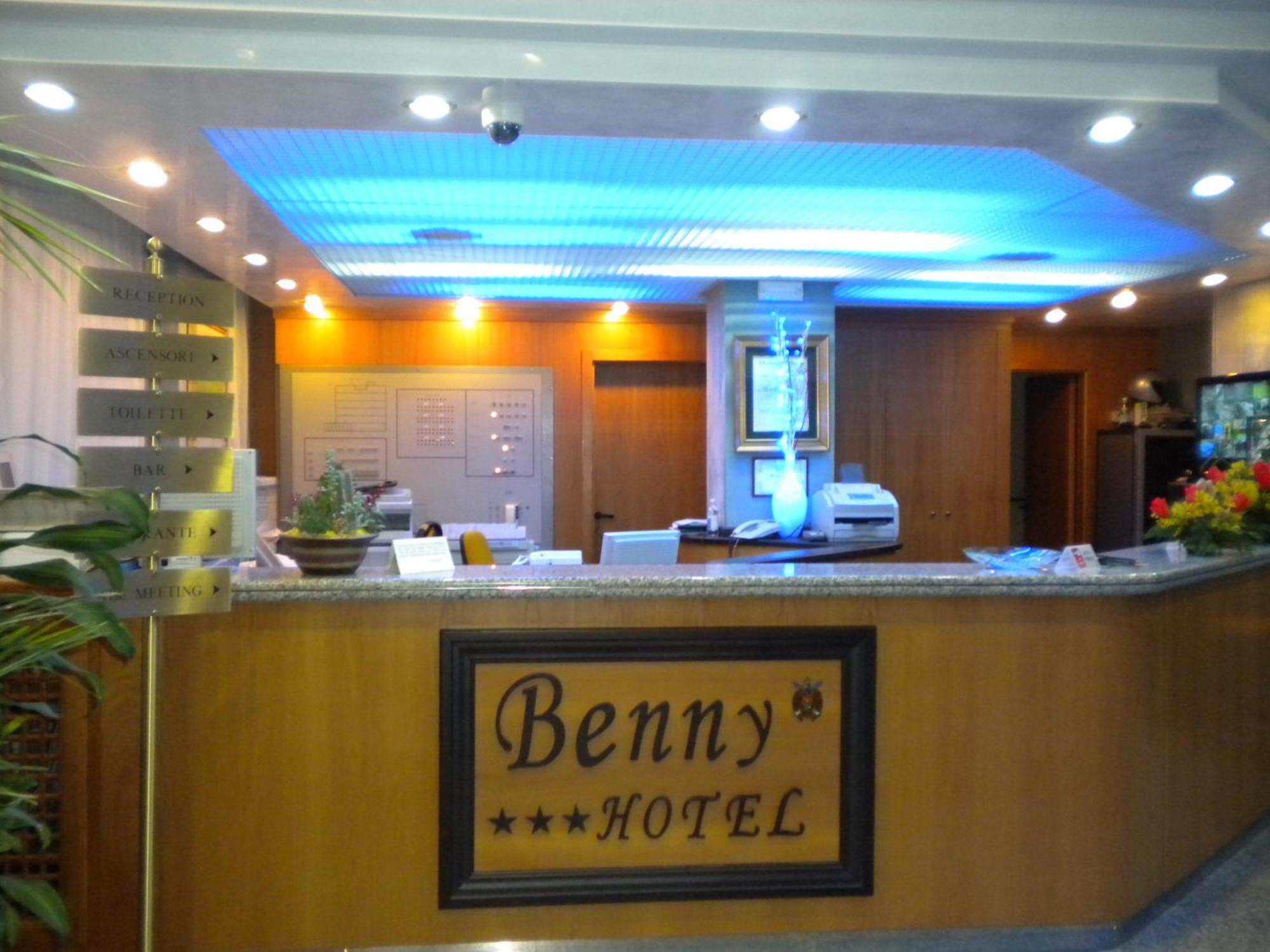 Benny Hotel Catanzaro Exterior foto